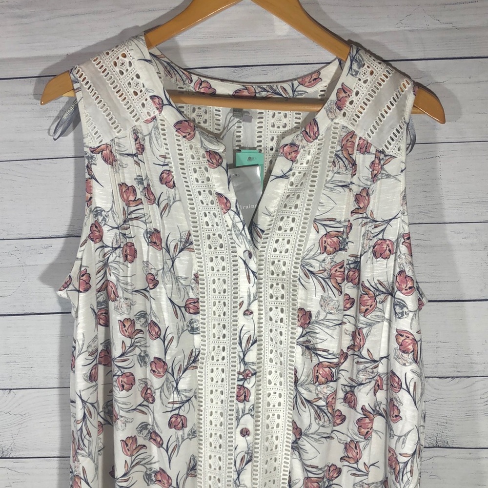 Daniel Rainn Dalenna Crochet Trim Knot Top